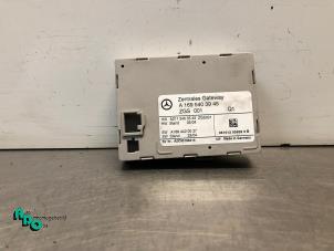 Gebruikte Gateway module Mercedes B (W245) 2.0 B-200 16V Prijs € 10,00 Margeregeling aangeboden door Autodemontagebedrijf Otte