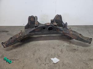 Gebruikte Subframe Nissan Qashqai (J10) 2.0 16V 4x4 Prijs € 75,00 Margeregeling aangeboden door Autodemontagebedrijf Otte