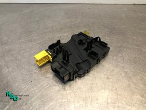 Gebruikte Gier sensor Volkswagen Caddy III (2KA,2KH,2CA,2CH) 2.0 SDI Prijs € 10,00 Margeregeling aangeboden door Autodemontagebedrijf Otte