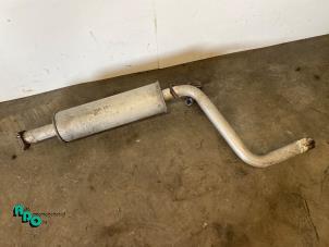 Gebruikte Uitlaat Middendemper Volkswagen Caddy III (2KA,2KH,2CA,2CH) 2.0 SDI Prijs € 30,00 Margeregeling aangeboden door Autodemontagebedrijf Otte