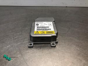 Gebruikte Airbag Module BMW Mini One/Cooper (R50) 1.6 16V One Prijs € 50,00 Margeregeling aangeboden door Autodemontagebedrijf Otte