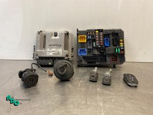 Gebruikte Kontaktslot + computer Citroen Berlingo 1.5 BlueHDi 100 Prijs € 302,50 Inclusief btw aangeboden door Autodemontagebedrijf Otte