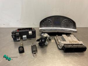 Gebruikte Contactslot + computer Volkswagen Golf V (1K1) 1.6 FSI 16V Prijs € 125,00 Margeregeling aangeboden door Autodemontagebedrijf Otte
