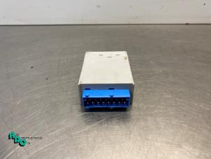 Gebruikte Module Ruitenwisser BMW 3 serie Compact (E36/5) 316i Prijs € 10,00 Margeregeling aangeboden door Autodemontagebedrijf Otte