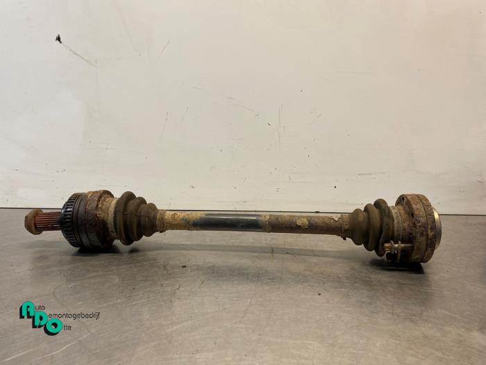 Gebruikte Steekas links-achter BMW 3 serie Compact (E36/5) 316i Prijs € 95,00 Margeregeling aangeboden door Autodemontagebedrijf Otte