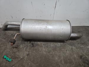 Gebruikte Uitlaat Einddemper Ford Fiesta 6 (JA8) 1.25 16V Prijs € 80,00 Margeregeling aangeboden door Autodemontagebedrijf Otte