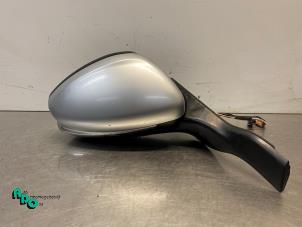Gebruikte Buitenspiegel rechts Peugeot 208 I (CA/CC/CK/CL) 1.4 16V Prijs € 70,00 Margeregeling aangeboden door Autodemontagebedrijf Otte