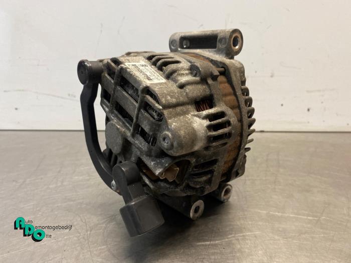 Dynamo van een Peugeot 208 I (CA/CC/CK/CL) 1.4 16V 2012