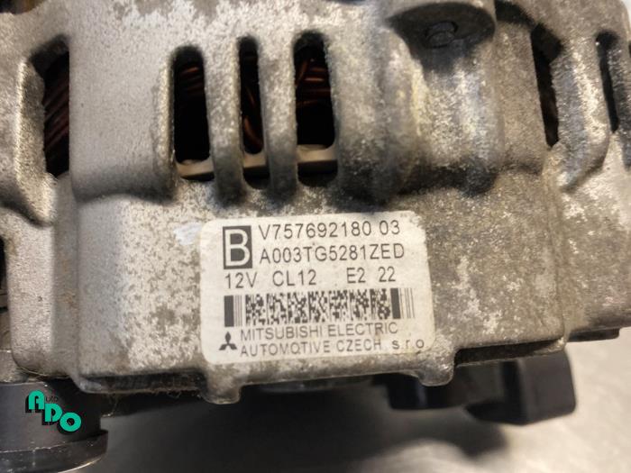 Dynamo van een Peugeot 208 I (CA/CC/CK/CL) 1.4 16V 2012