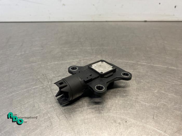 Gebruikte Nokkenas Sensor Peugeot 208 I (CA/CC/CK/CL) 1.4 16V Prijs € 15,00 Margeregeling aangeboden door Autodemontagebedrijf Otte