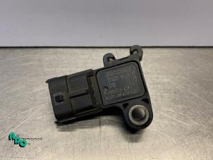 Gebruikte Map Sensor (inlaatspruitstuk) Ford Focus 3 Wagon 1.0 Ti-VCT EcoBoost 12V 125 Prijs € 10,00 Margeregeling aangeboden door Autodemontagebedrijf Otte