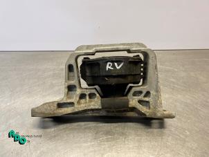 Gebruikte Motorrubber Ford Focus 3 Wagon 1.0 Ti-VCT EcoBoost 12V 125 Prijs € 20,00 Margeregeling aangeboden door Autodemontagebedrijf Otte