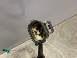 Intercooler van een Ford Focus 3 Wagon 1.0 Ti-VCT EcoBoost 12V 125 2013