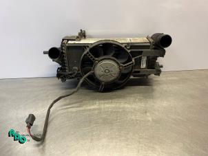 Intercooler van een Ford Focus 3 Wagon 1.0 Ti-VCT EcoBoost 12V 125 2013