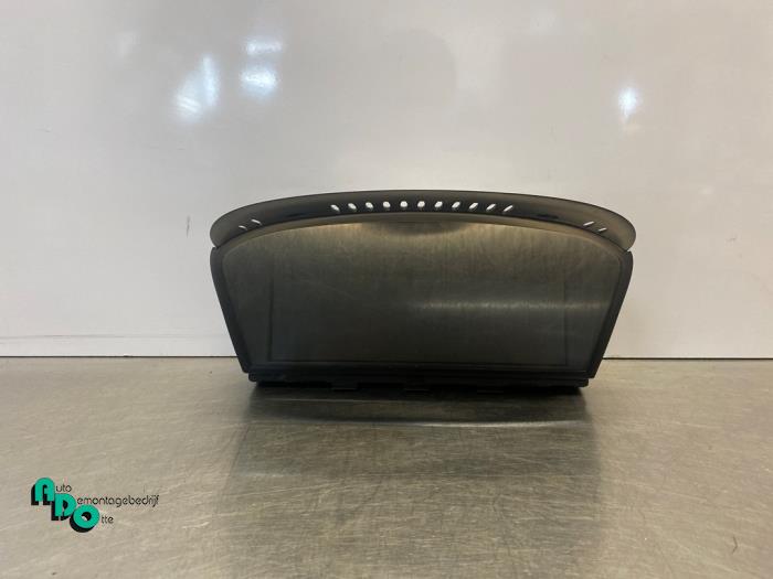 Gebruikte Display Interieur BMW 3 serie (E90) 318i 16V Prijs € 80,00 Margeregeling aangeboden door Autodemontagebedrijf Otte