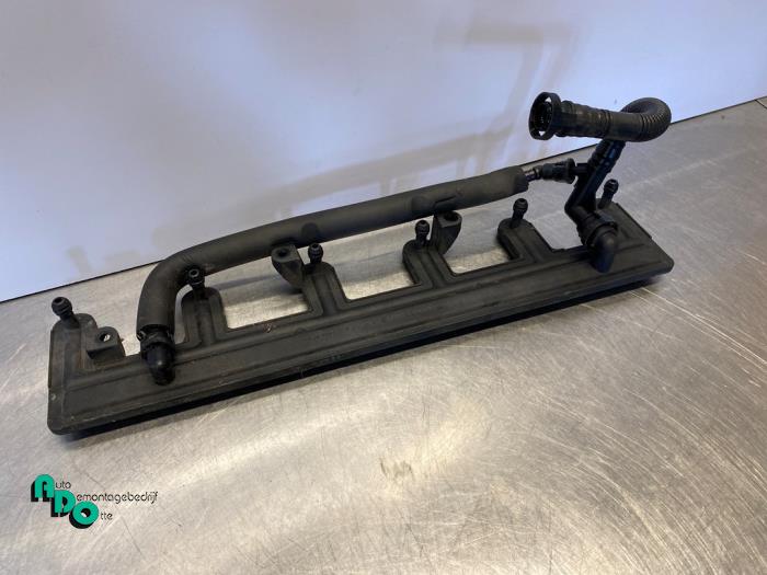 Gebruikte Carterventilatie BMW 3 serie (E46/4) 330i 24V Prijs € 20,00 Margeregeling aangeboden door Autodemontagebedrijf Otte