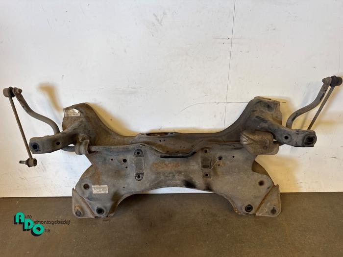 Gebruikte Subframe Kia Rio III (UB) 1.2 CVVT 16V Prijs € 60,00 Margeregeling aangeboden door Autodemontagebedrijf Otte