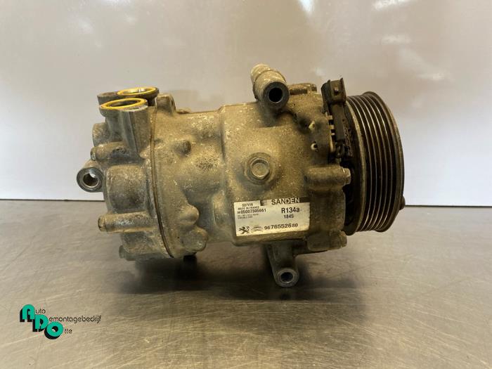 Gebruikte Pomp Airco Citroen Jumper (U9) 2.2 HDi 130 Prijs € 35,00 Margeregeling aangeboden door Autodemontagebedrijf Otte