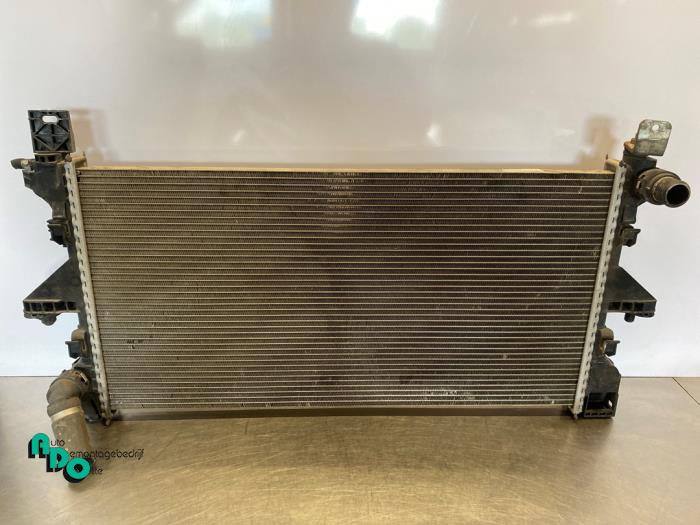 Gebruikte Radiateur Citroen Jumper (U9) 2.2 HDi 130 Prijs € 75,00 Margeregeling aangeboden door Autodemontagebedrijf Otte