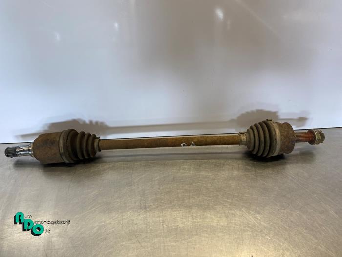 Gebruikte Aandrijfas rechts-achter Fiat Panda (169) 1.2 Fire 4x4 Prijs € 95,00 Margeregeling aangeboden door Autodemontagebedrijf Otte