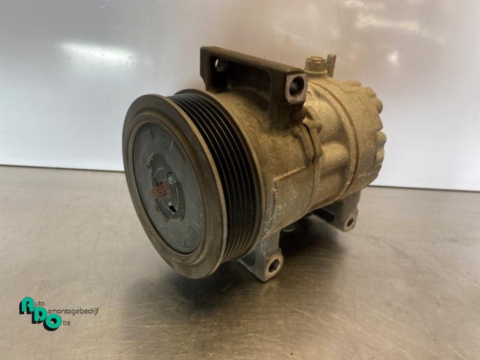 Gebruikte Aircopomp Peugeot 208 I (CA/CC/CK/CL) 1.0 Vti 12V PureTech Prijs € 50,00 Margeregeling aangeboden door Autodemontagebedrijf Otte