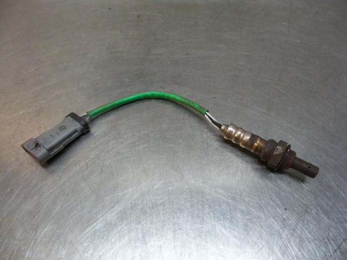Gebruikte Lambda Sonde Renault Clio II (BB/CB) 1.4 Prijs € 15,00 Margeregeling aangeboden door Autodemontagebedrijf Otte