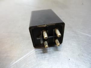 Gebruikte Relais Mercedes 200 - 500 Prijs € 15,00 Margeregeling aangeboden door Autodemontagebedrijf Otte