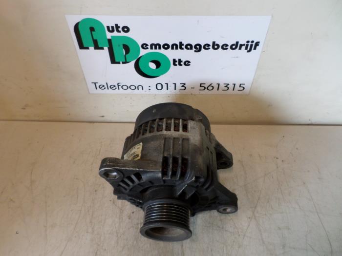 Gebruikte Dynamo Alfa Romeo 156 (932) 2.0 Twin Spark 16V Prijs € 50,00 Margeregeling aangeboden door Autodemontagebedrijf Otte