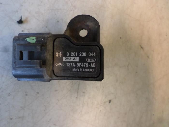 Gebruikte Sensor map (inlaatspruitstuk) Ford Mondeo III 1.8 16V Prijs € 20,00 Margeregeling aangeboden door Autodemontagebedrijf Otte