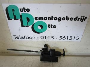 Gebruikte Centrale Deurvergrendelings Module Renault Clio III (BR/CR) 1.5 dCi 85 Prijs € 40,00 Margeregeling aangeboden door Autodemontagebedrijf Otte