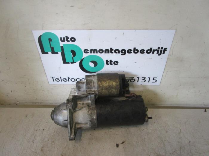 Gebruikte Startmotor Alfa Romeo 166 2.5 V6 24V Prijs € 40,00 Margeregeling aangeboden door Autodemontagebedrijf Otte