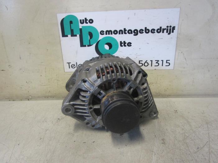 Gebruikte Alternator Volvo V40 (VW) 1.9 D di Prijs € 40,00 Margeregeling aangeboden door Autodemontagebedrijf Otte