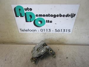 Gebruikte Portierslot Mechaniek 4Deurs rechts-achter Mercedes S (W116) 450 SE Prijs € 30,00 Margeregeling aangeboden door Autodemontagebedrijf Otte