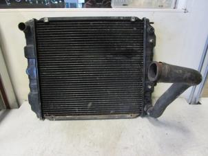 Gebruikte Radiateur Volvo 940 II 2.3i Prijs € 40,00 Margeregeling aangeboden door Autodemontagebedrijf Otte