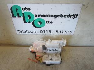 Gebruikte Deurslot Mechaniek 2Deurs rechts Seat Inca (6K9) 1.9 SDI Prijs € 20,00 Margeregeling aangeboden door Autodemontagebedrijf Otte
