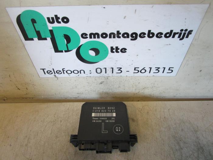 Gebruikte Computer Diversen Mercedes E (W210) 3.2 E-320 CDI 24V Prijs € 50,00 Margeregeling aangeboden door Autodemontagebedrijf Otte
