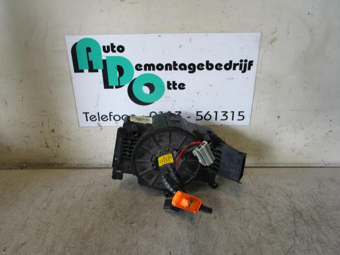 Opel Vivaro Klokveren Airbag voorraad Onderdelenlijn.nl