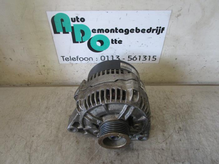 Gebruikte Dynamo Opel Omega B (25/26/27) 2.5i V6 24V Prijs € 50,00 Margeregeling aangeboden door Autodemontagebedrijf Otte