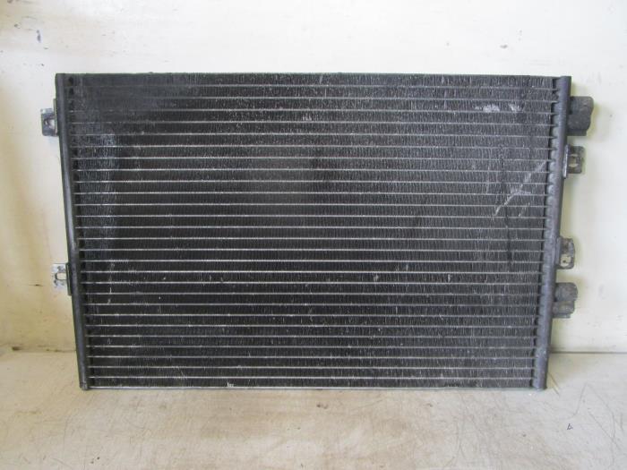 Gebruikte Airco Condensor Renault Kangoo Express (FC) 1.5 dCi 80 Prijs € 40,00 Margeregeling aangeboden door Autodemontagebedrijf Otte
