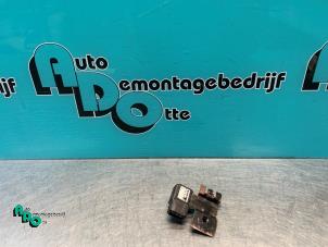 Gebruikte Sensor map (inlaatspruitstuk) Volvo V70 (SW) 2.4 20V 140 Prijs € 20,00 Margeregeling aangeboden door Autodemontagebedrijf Otte