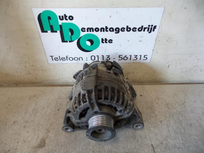 Gebruikte Dynamo Opel Astra G Caravan (F35) 2.0 Di 16V Prijs € 15,00 Margeregeling aangeboden door Autodemontagebedrijf Otte