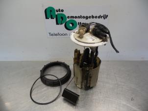 Gebruikte Tank element Pomp Mercedes Vito (639.6) 2.2 115 CDI 16V Prijs € 75,00 Margeregeling aangeboden door Autodemontagebedrijf Otte