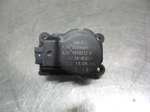 Gebruikte Kachelklep Motor Opel Vectra C GTS 2.2 DIG 16V Prijs € 50,00 Margeregeling aangeboden door Autodemontagebedrijf Otte