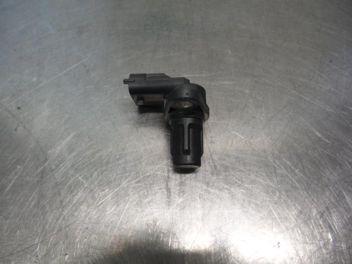 Gebruikte Sensor Nokkenas Fiat Punto II (188) 1.4 16V Prijs € 25,00 Margeregeling aangeboden door Autodemontagebedrijf Otte