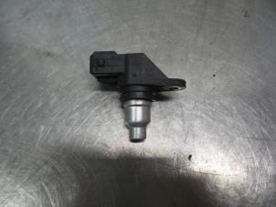 Gebruikte Nokkenas Sensor Renault Trafic New (FL) 1.9 dCi 100 16V Prijs € 30,00 Margeregeling aangeboden door Autodemontagebedrijf Otte