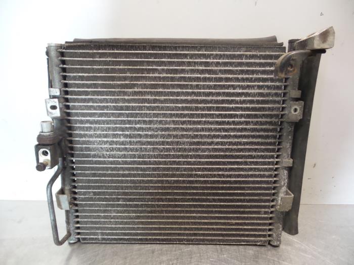 Gebruikte Airco Condensor Honda CRX (EG/EH) 1.6 ESi 16V Prijs € 40,00 Margeregeling aangeboden door Autodemontagebedrijf Otte