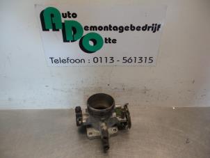 Gebruikte Gasklephuis Hyundai Coupe 2.0i FX 16V Prijs € 50,00 Margeregeling aangeboden door Autodemontagebedrijf Otte