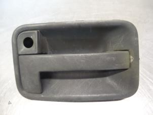 Gebruikte Deurgreep 2Deurs links Peugeot Expert (222/224) 1.9TD Prijs € 15,00 Margeregeling aangeboden door Autodemontagebedrijf Otte