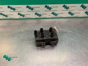 Gebruikte Disontsteking Renault Twingo (C06) 1.2 Prijs € 15,00 Margeregeling aangeboden door Autodemontagebedrijf Otte