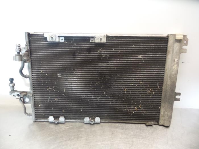 Gebruikte Airco Condensor Opel Zafira (M75) 2.2 16V Direct Ecotec Prijs € 50,00 Margeregeling aangeboden door Autodemontagebedrijf Otte